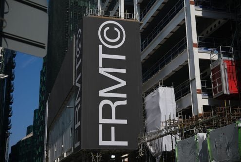 Format B2 Billboard Mockup 04