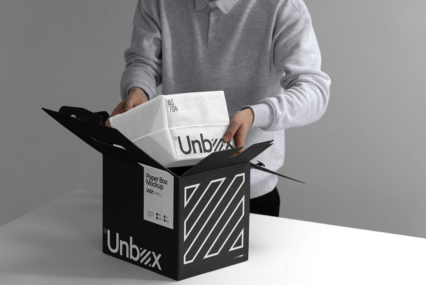 Packaging Unboxing Mockup HM 001