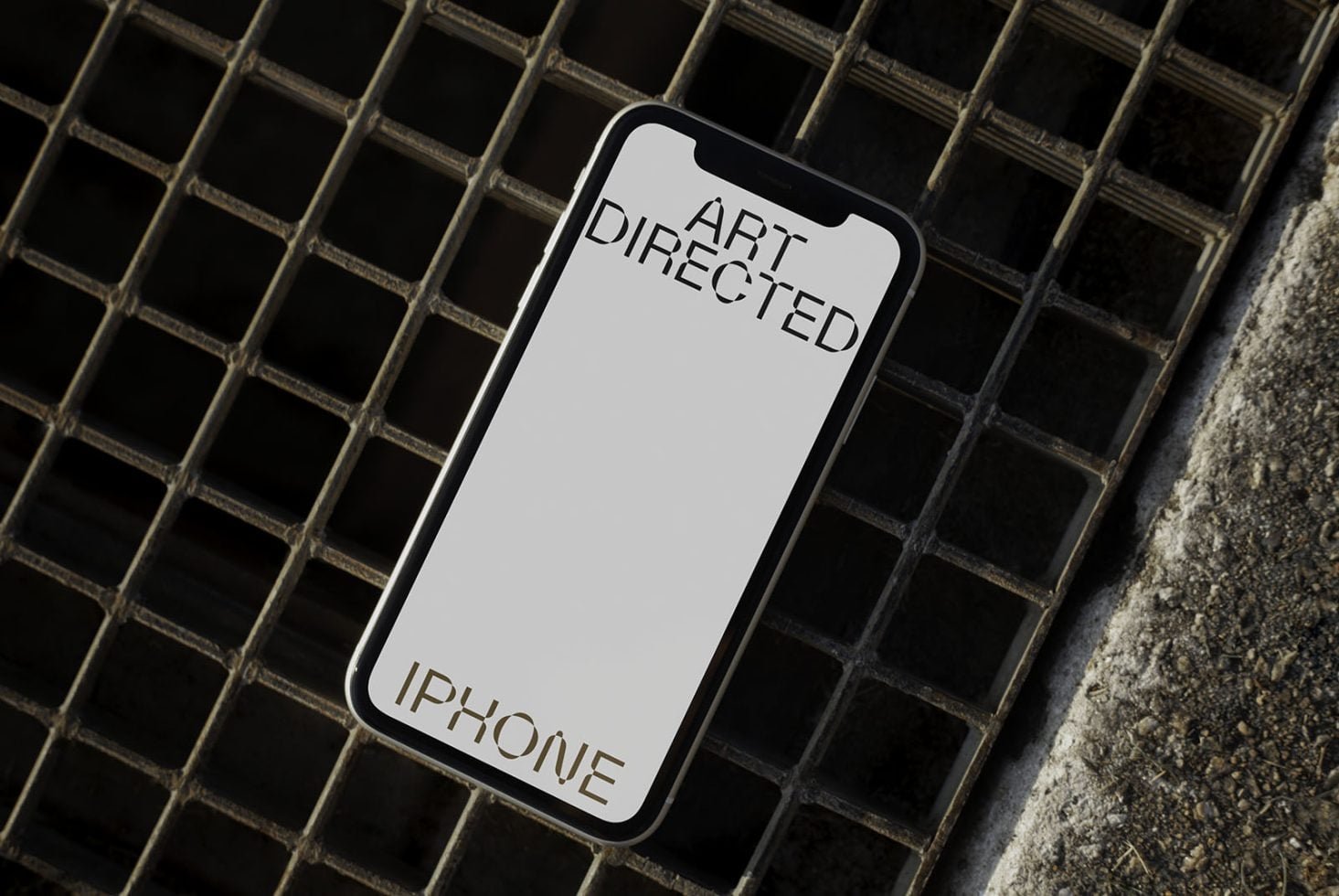 iPhone 11 C01 Mockup 006