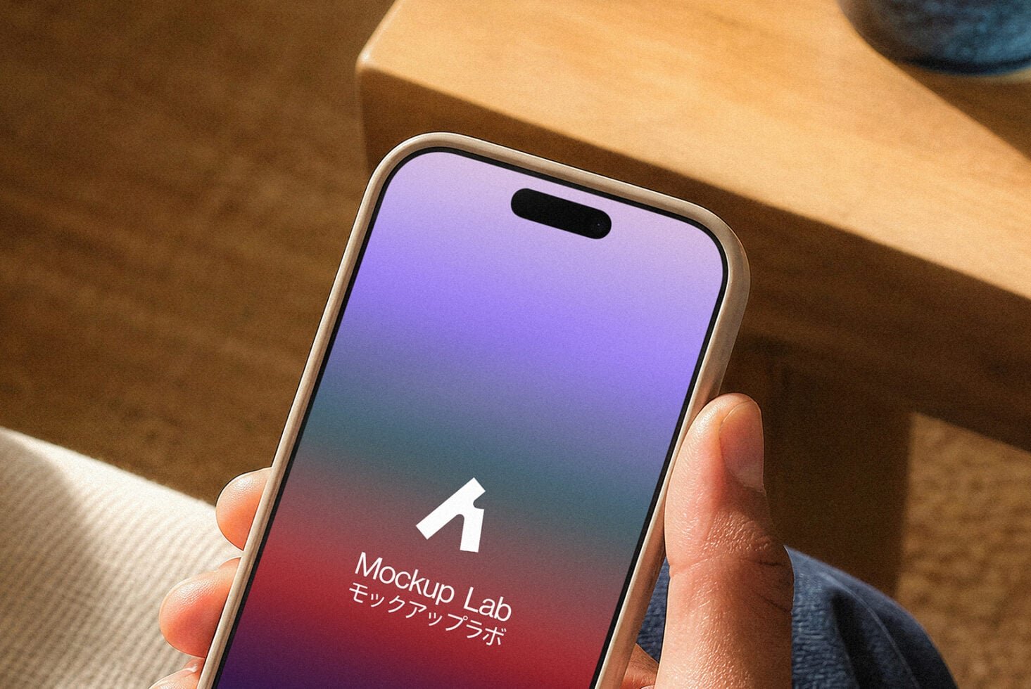 iPhone 21ML Mockup preview 3