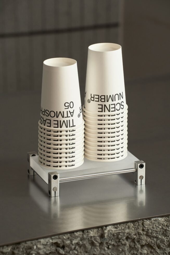 S#5 TEA Paper Cup 01 Mockup preview 5