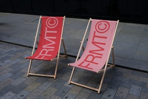 Format B2 Deckchairs Mockup 01