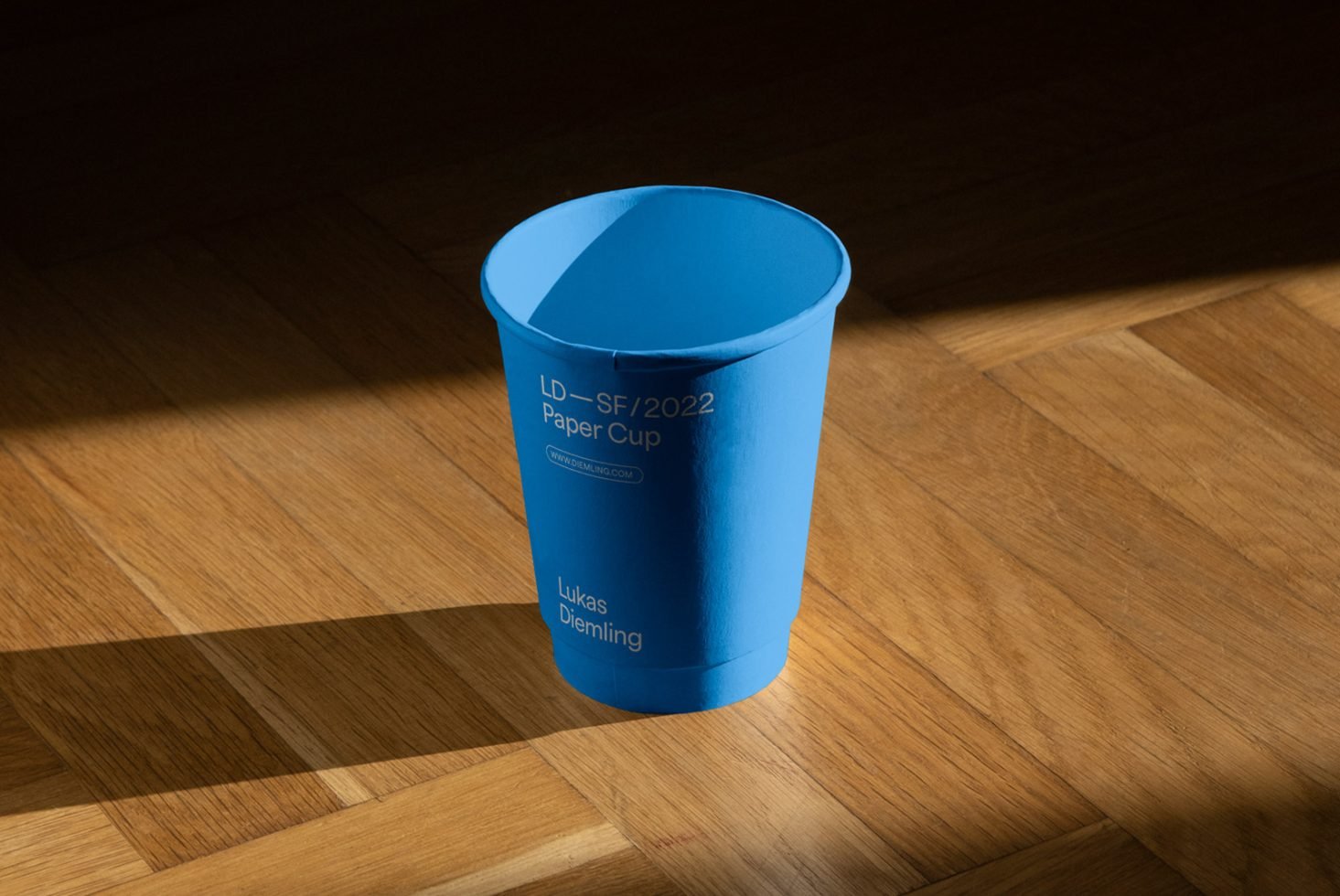 Paper Cup 02 Mockup preview 2