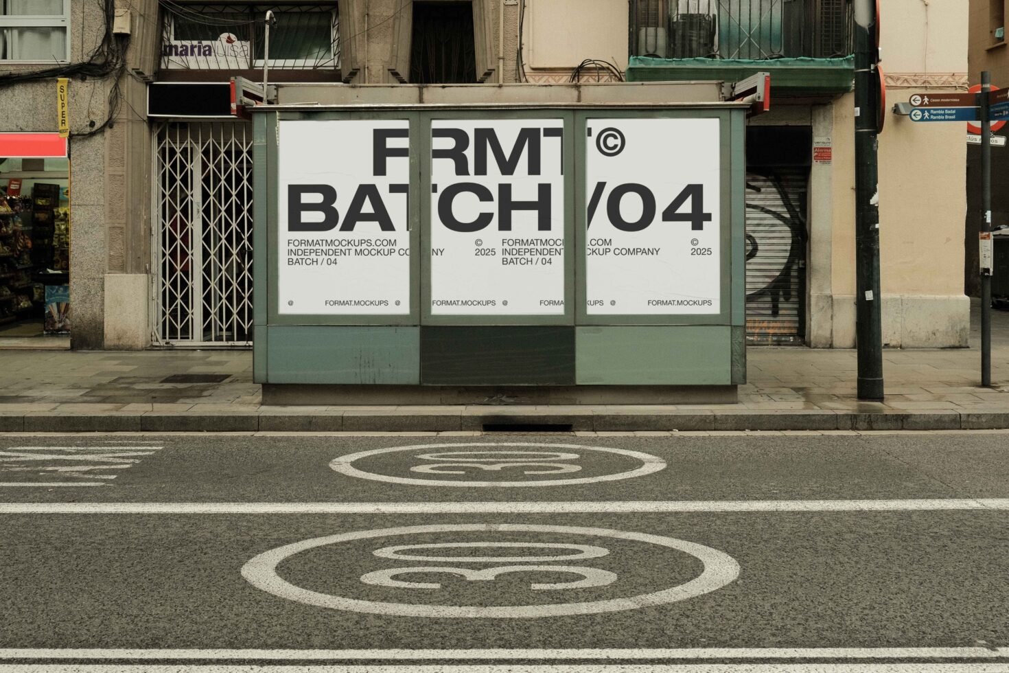 B4 SIGNAGE MOCKUP 19
