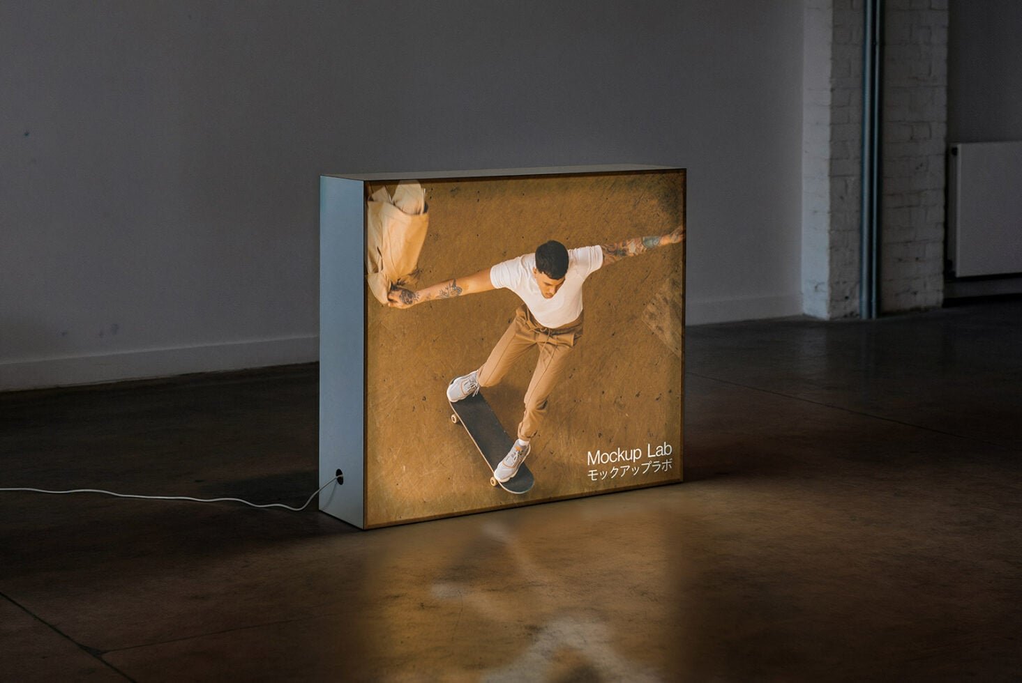Lightbox 02ML Mockup preview 2