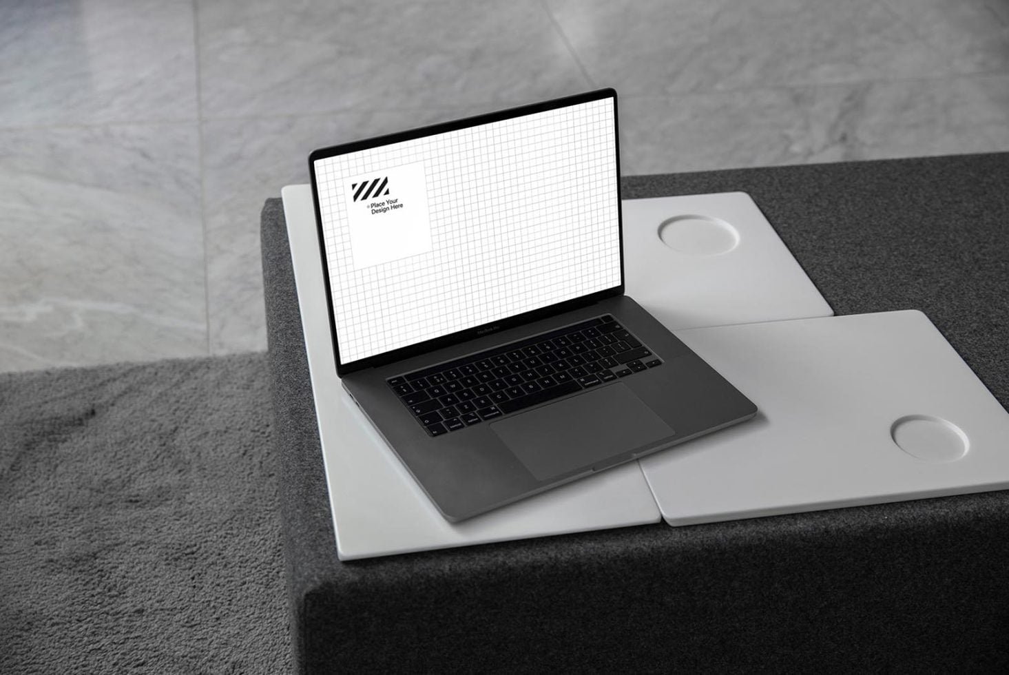 MacBook Pro Mockup HM 021