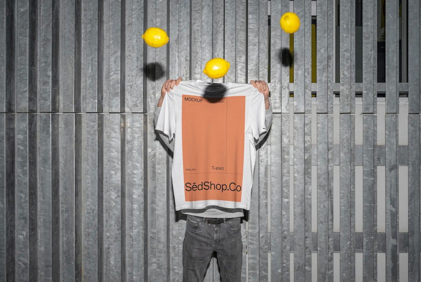 T-Shirt Mockup S008-003