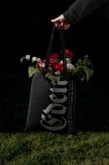 EDEN 02 CLOTH BAG MOCKUP 03