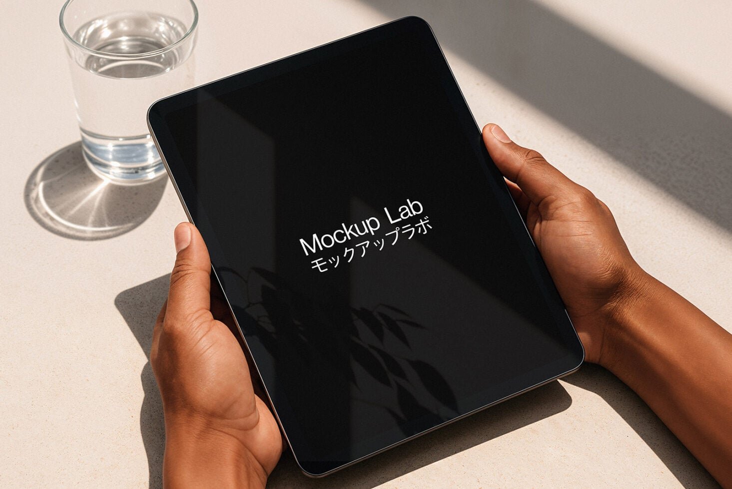 Tablet 02ML Mockup preview 2