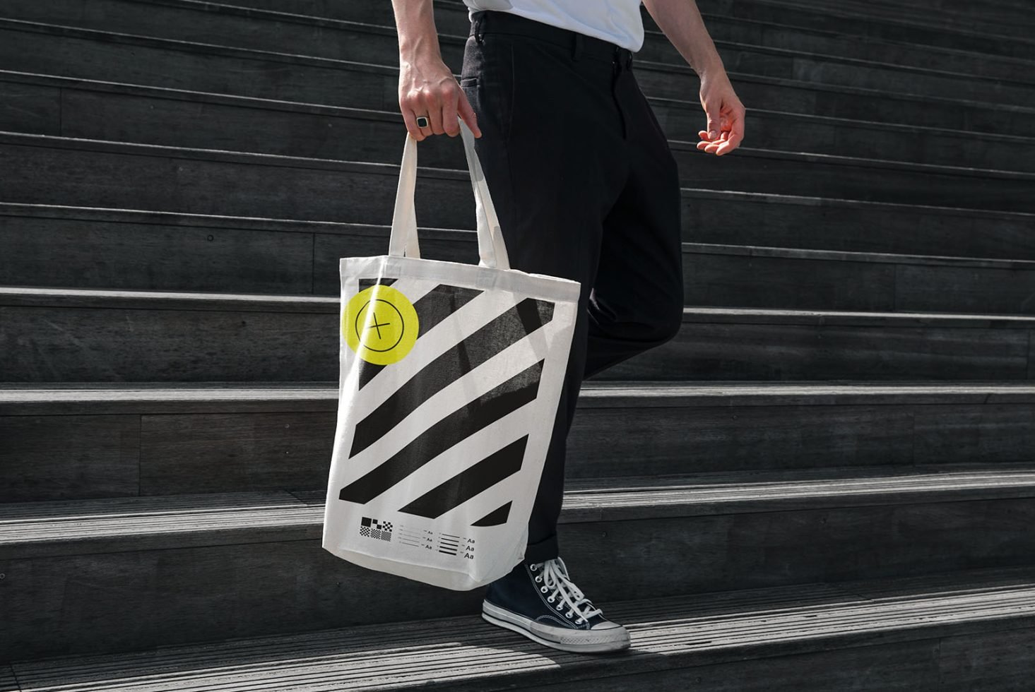 Tote Bag Mockup HM 002