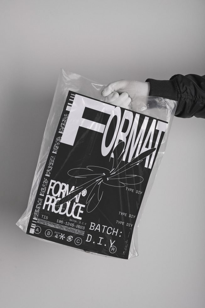 DIY POSTER MOCKUP 01