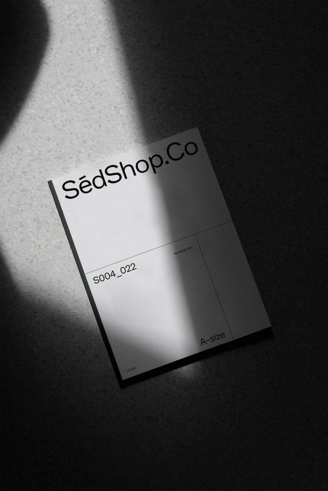 Book S04 Mockup 022