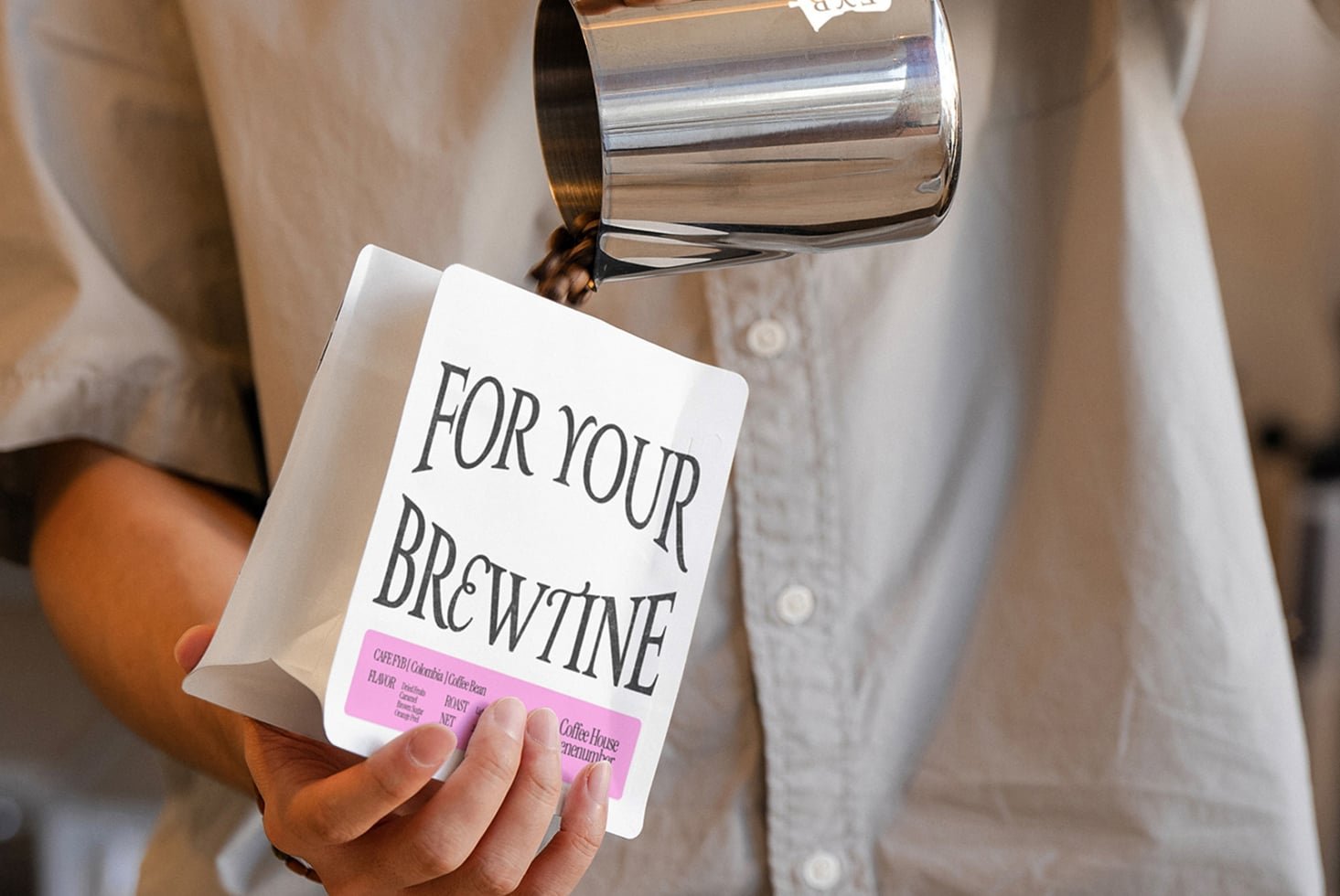 S#4 FYB Coffee Bag 03 Mockup preview 2