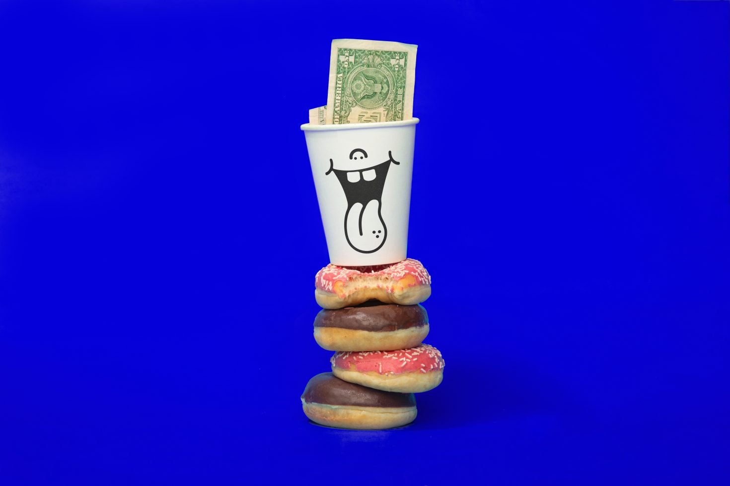 GRUB CUP MOCKUP 01 preview 3