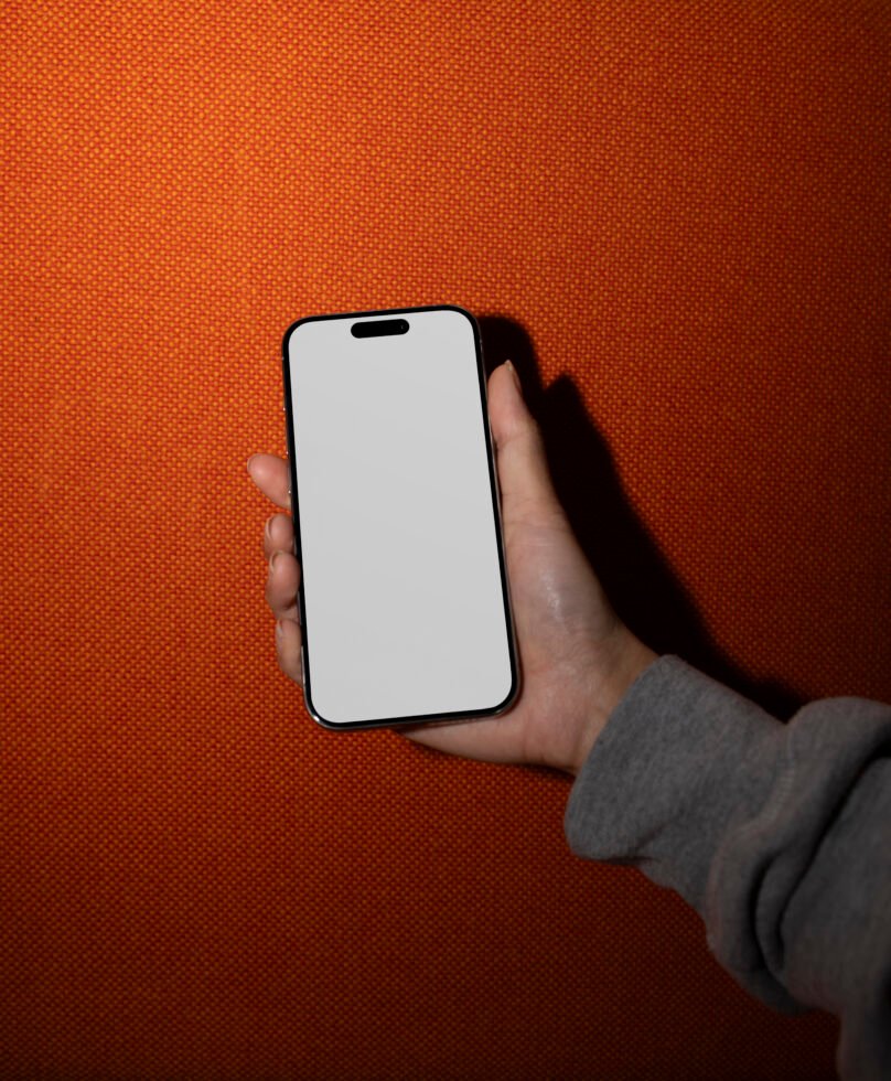 iPhone Mockup 041