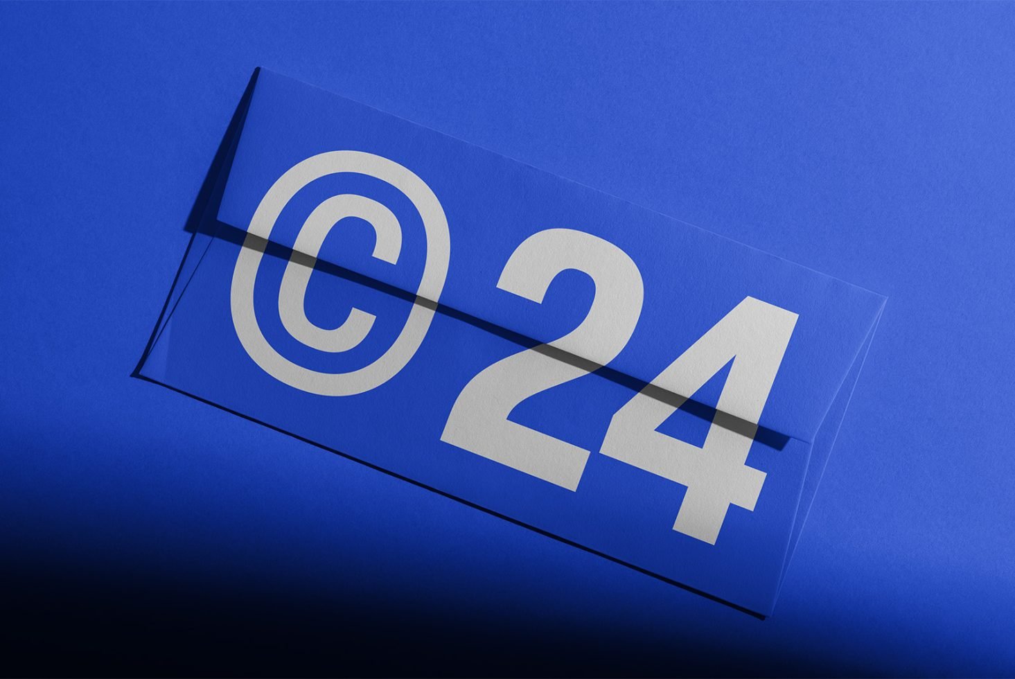 Envelope 07 Mockup preview 2