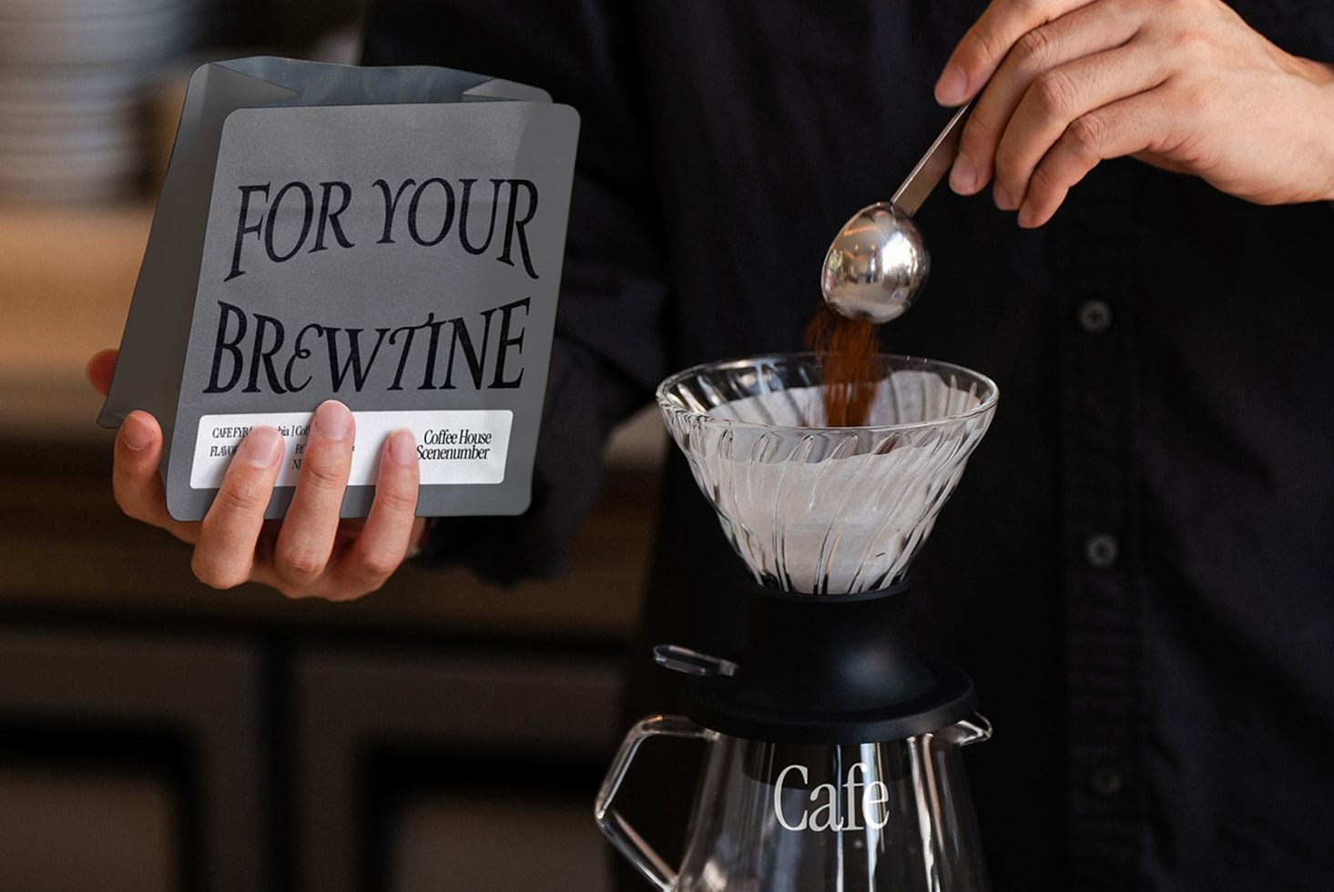 S#4 FYB Coffee Bag 01 Mockup preview 2