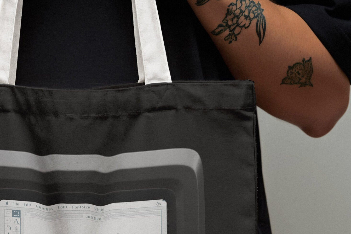 Tote Bag 03ML Mockup preview 4
