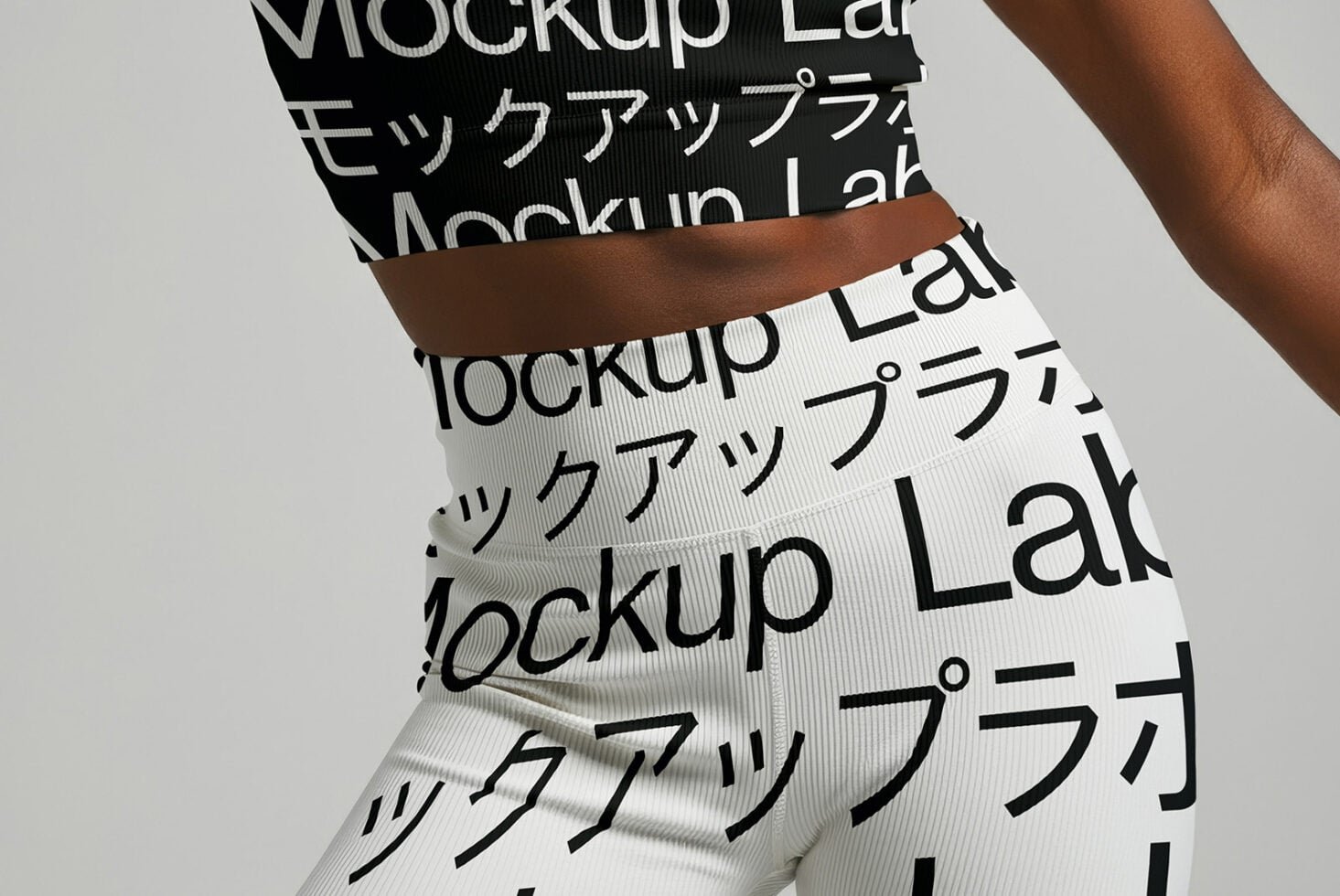 Outfit 07ML Mockup preview 2