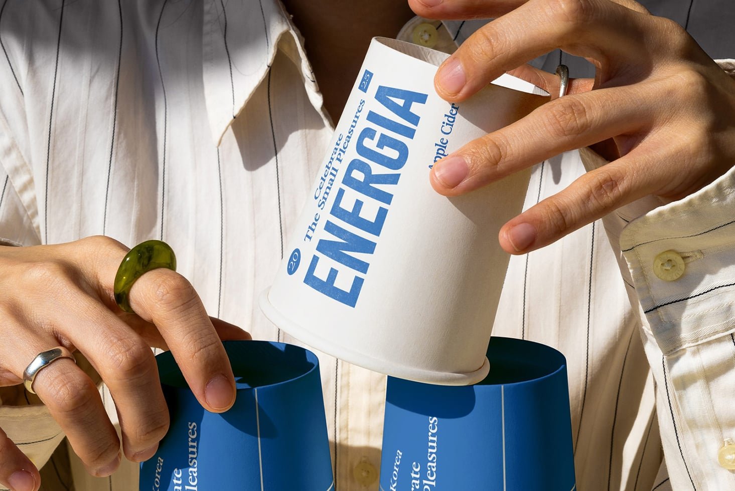 S#3 NRG Paper Cup 04 Mockup preview 2
