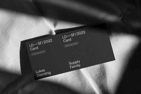 Card 01 Mockup