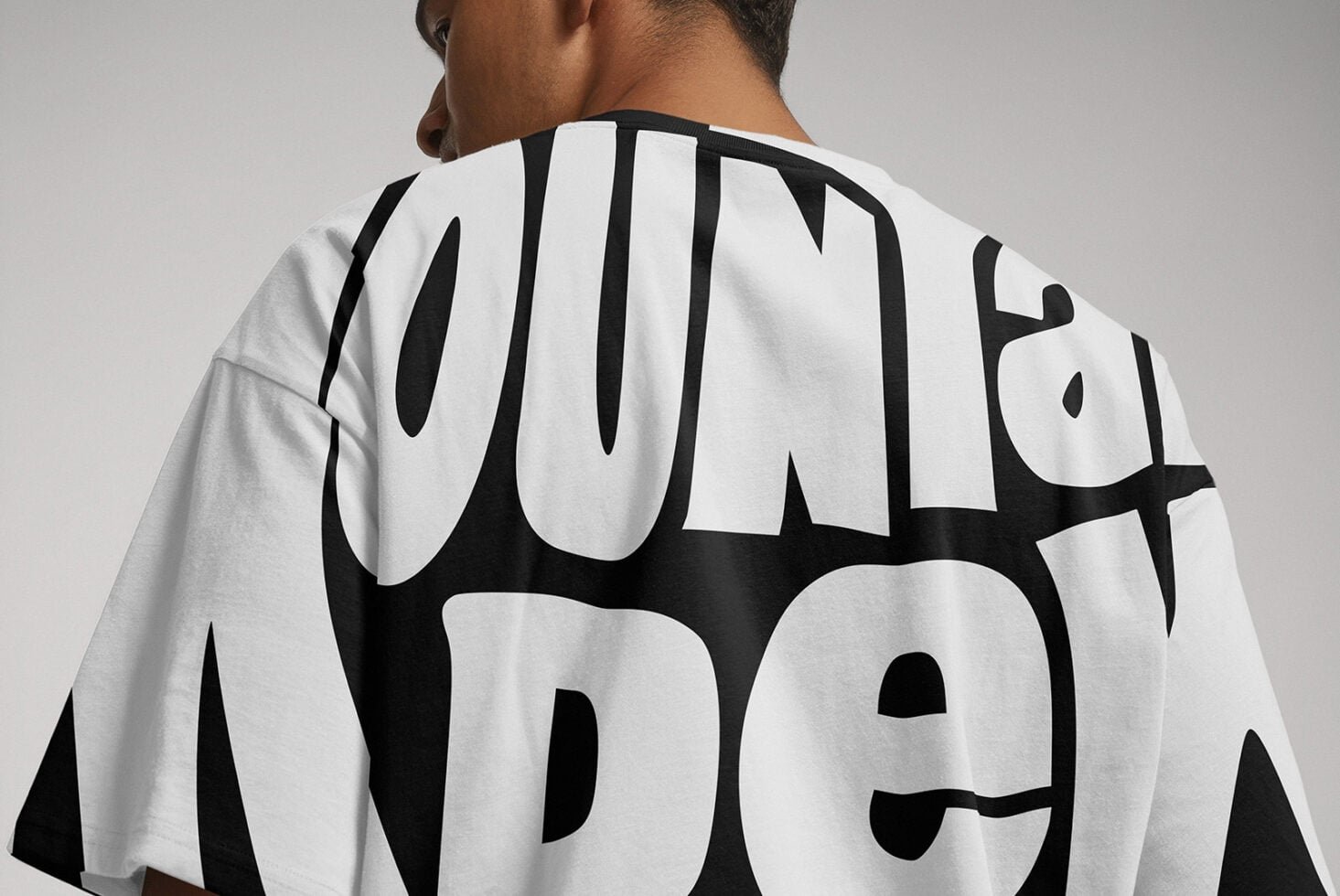 Shirt 09ML Mockup preview 2