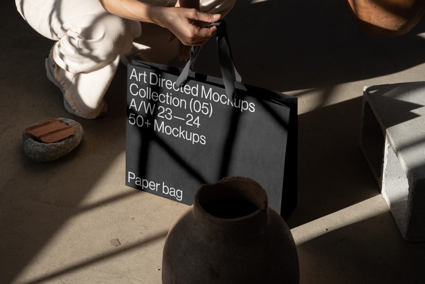 Paper Bag C05 Mockup 001