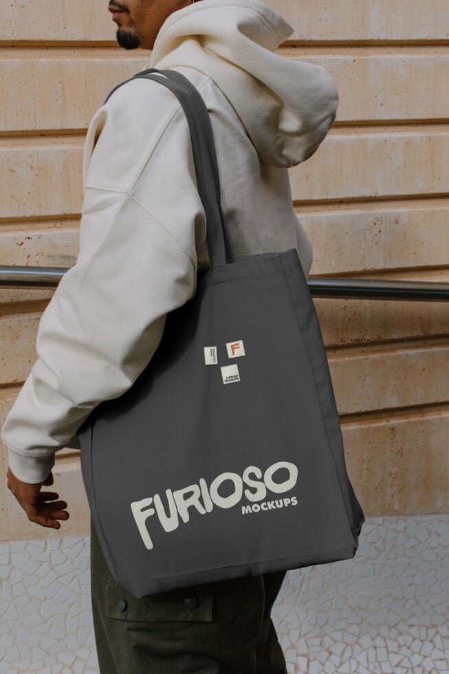 Tote Bag Mockup 03UC