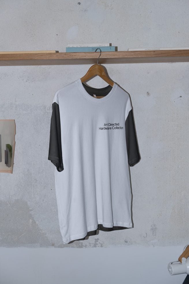 T-Shirt C04 Mockup 001