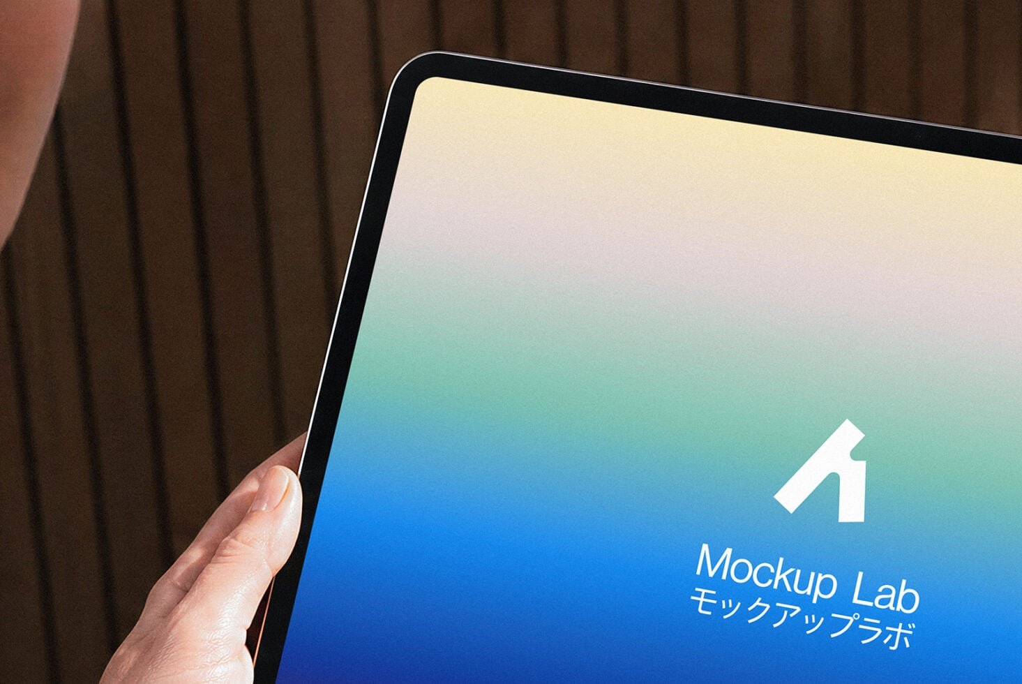 iPad 03ML Mockup preview 3