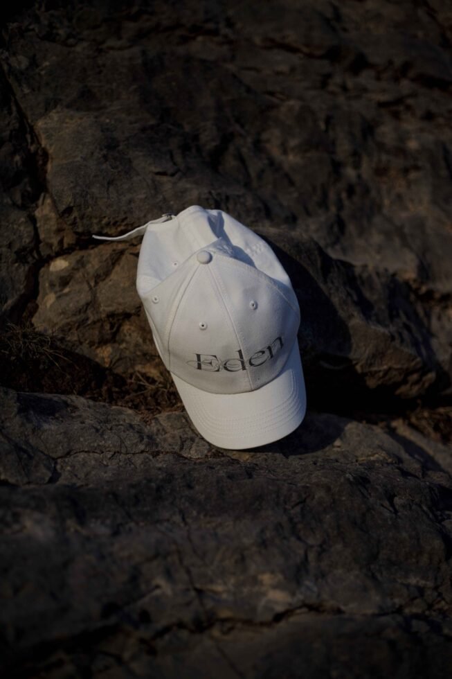 EDEN 02 CAP MOCKUP 04