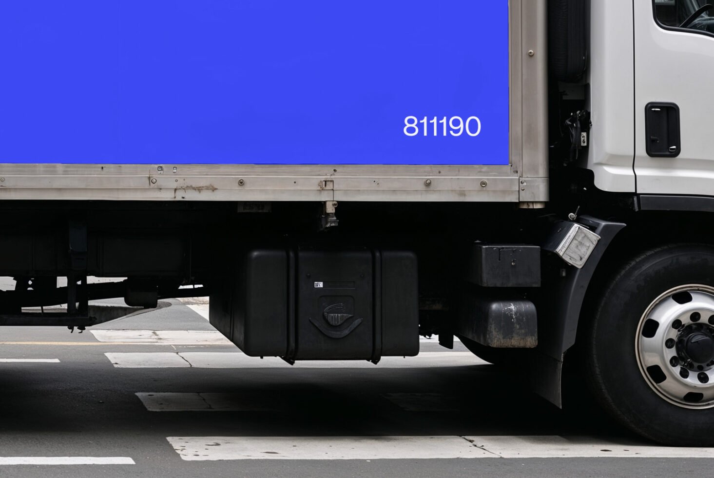Truck Mockup 811190 preview 3