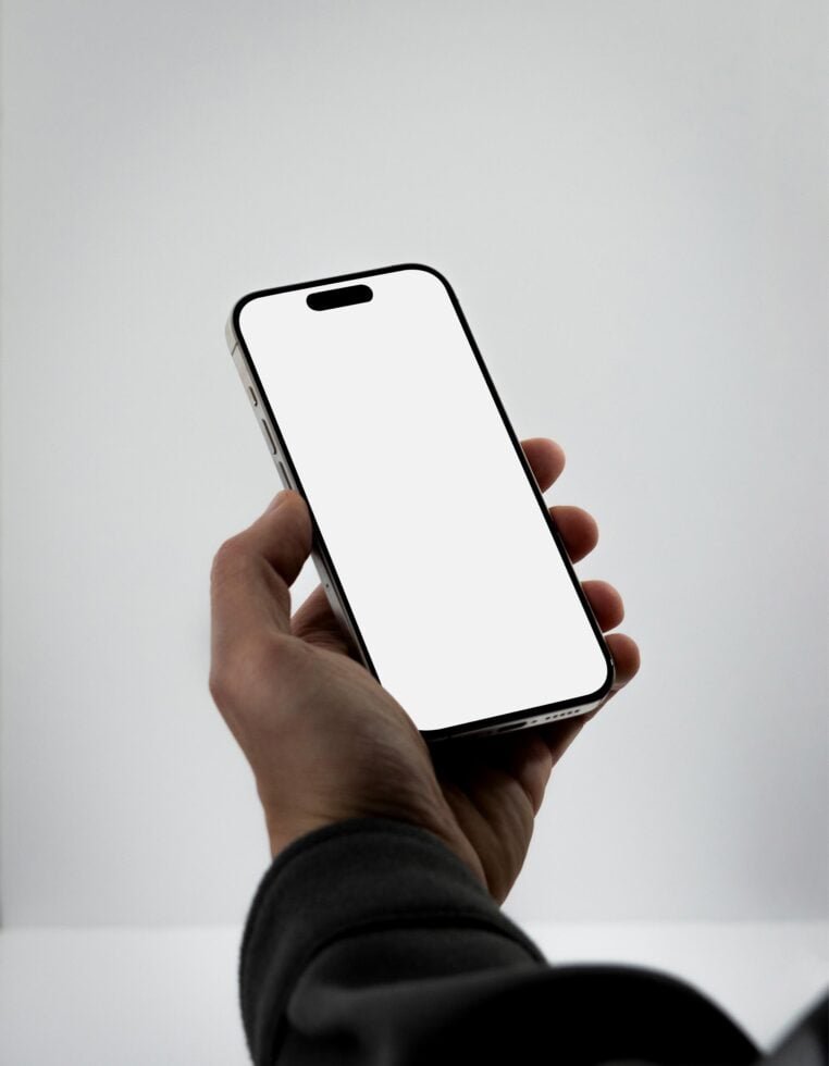 iPhone Mockup 021