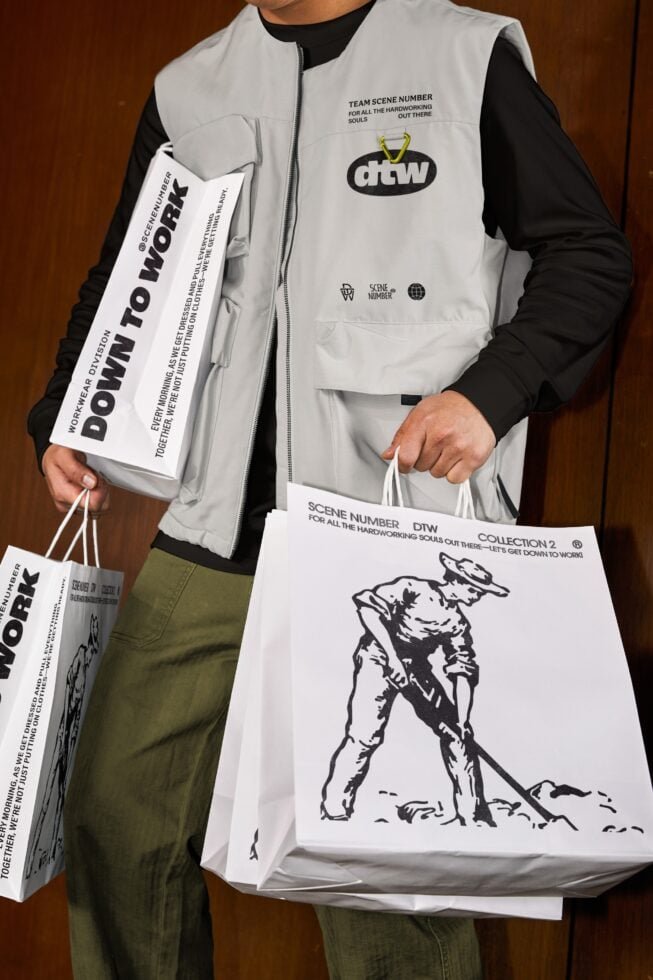 S#2 DTW Vest 03 Mockup