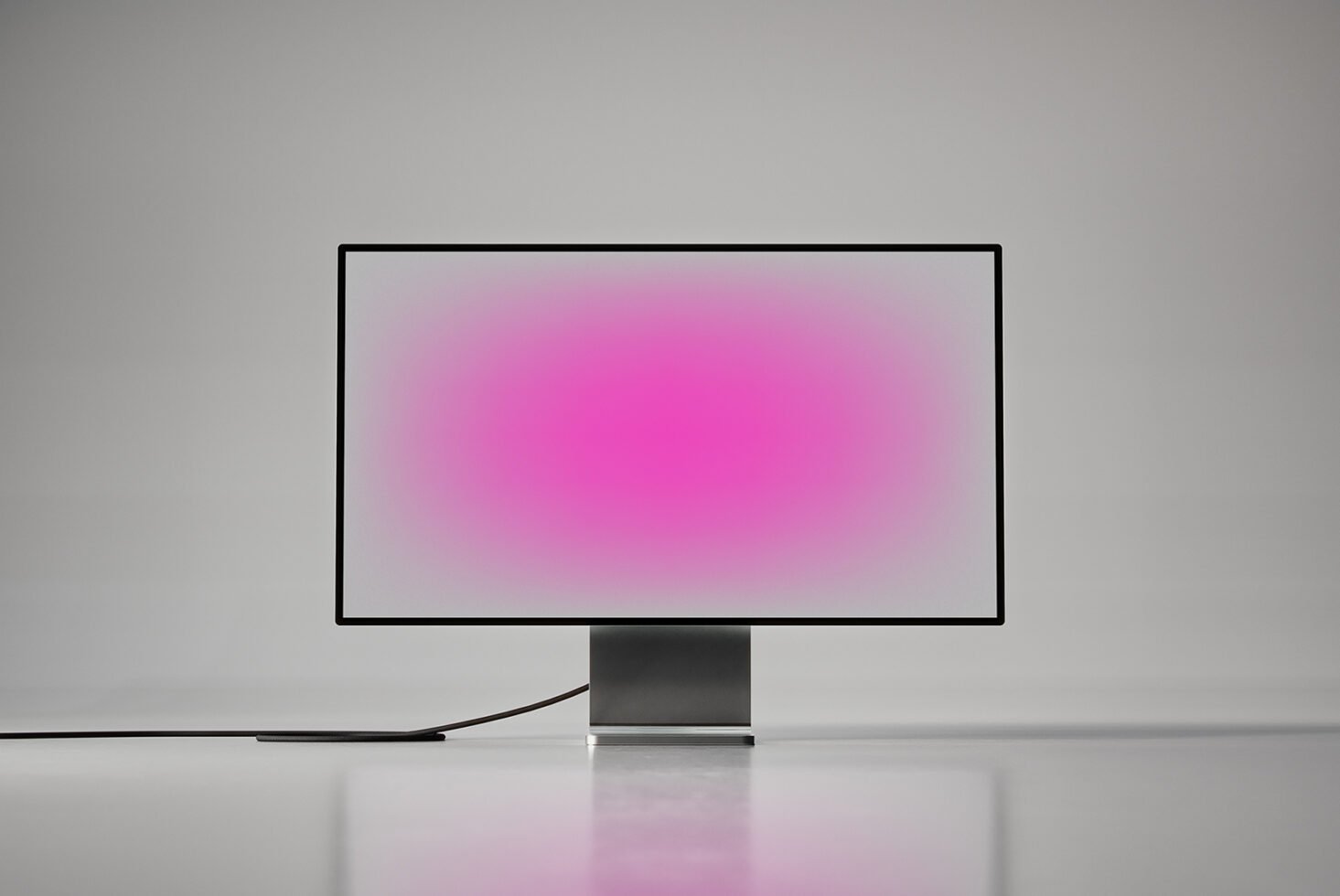 Pro Display XDR Mockup 1