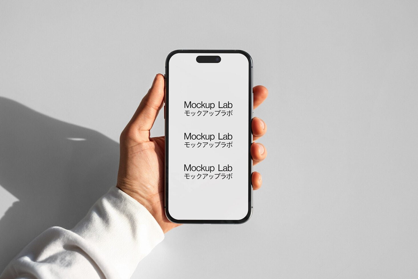 iPhone 03ML Mockup preview 2