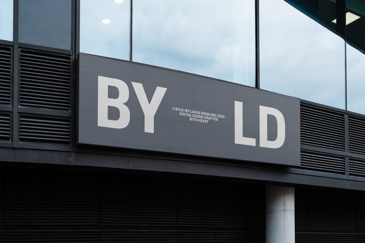 Sign 22 Mockup preview 3