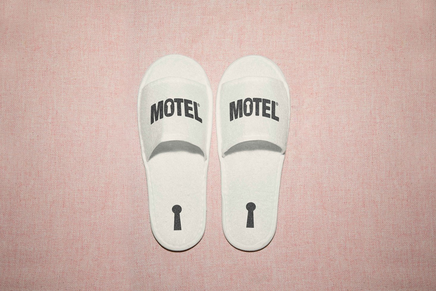 MOTEL SLIPPERS MOCKUP 01