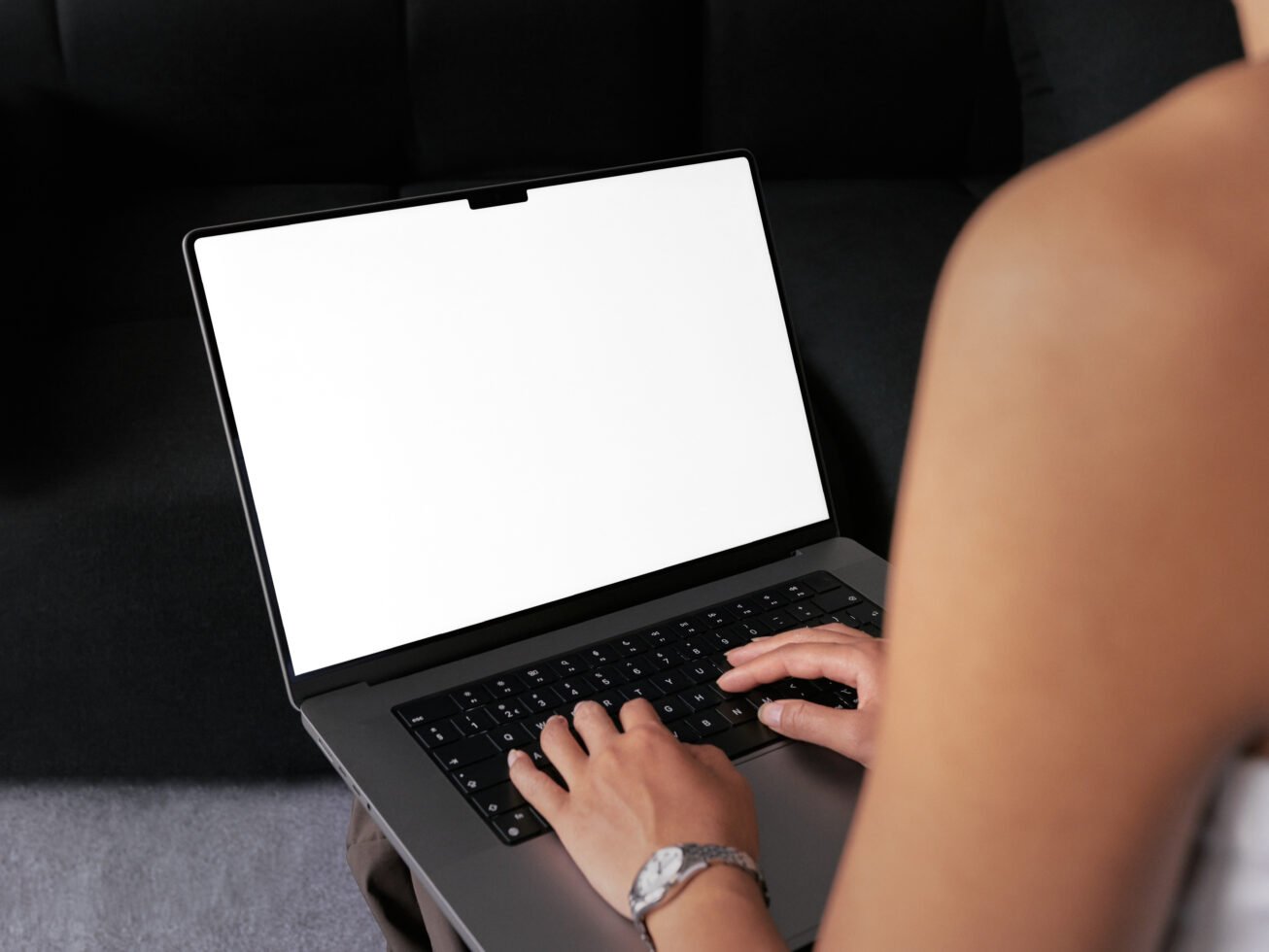 Macbook Mockup 04 preview 3