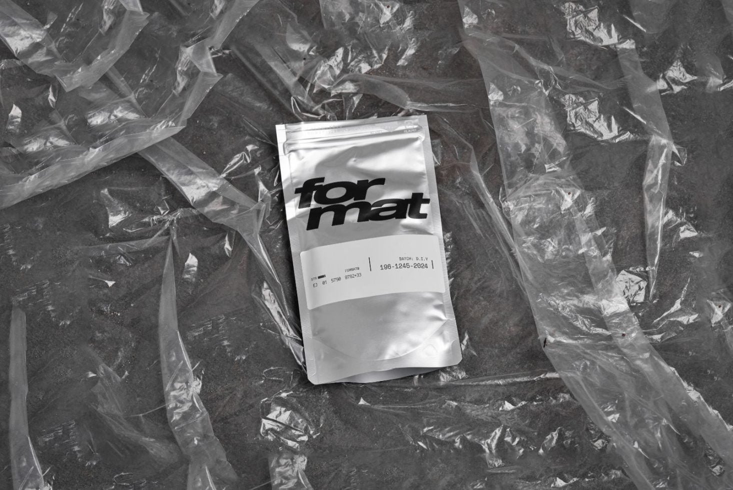 DIY POUCH MOCKUP 01