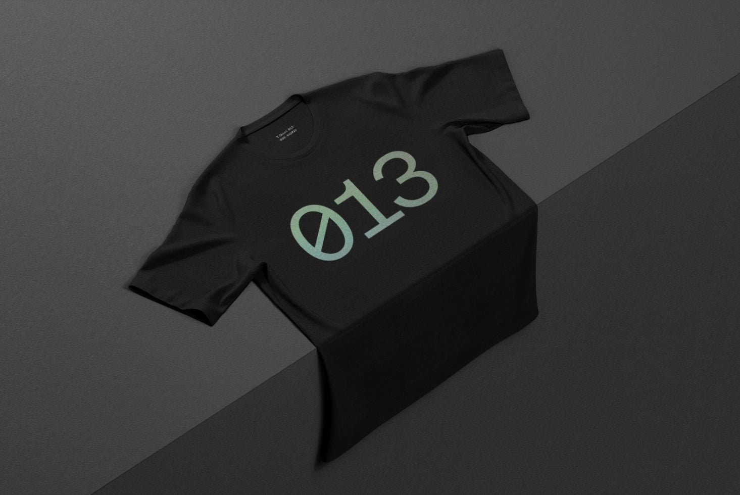 T-Shirt preview 3
