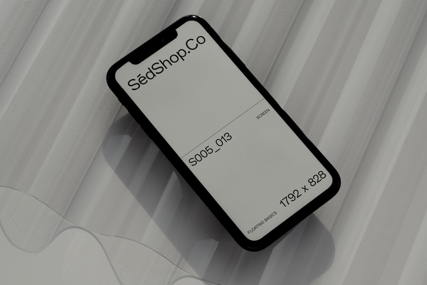 iPhone S05 013 Mockup preview 2