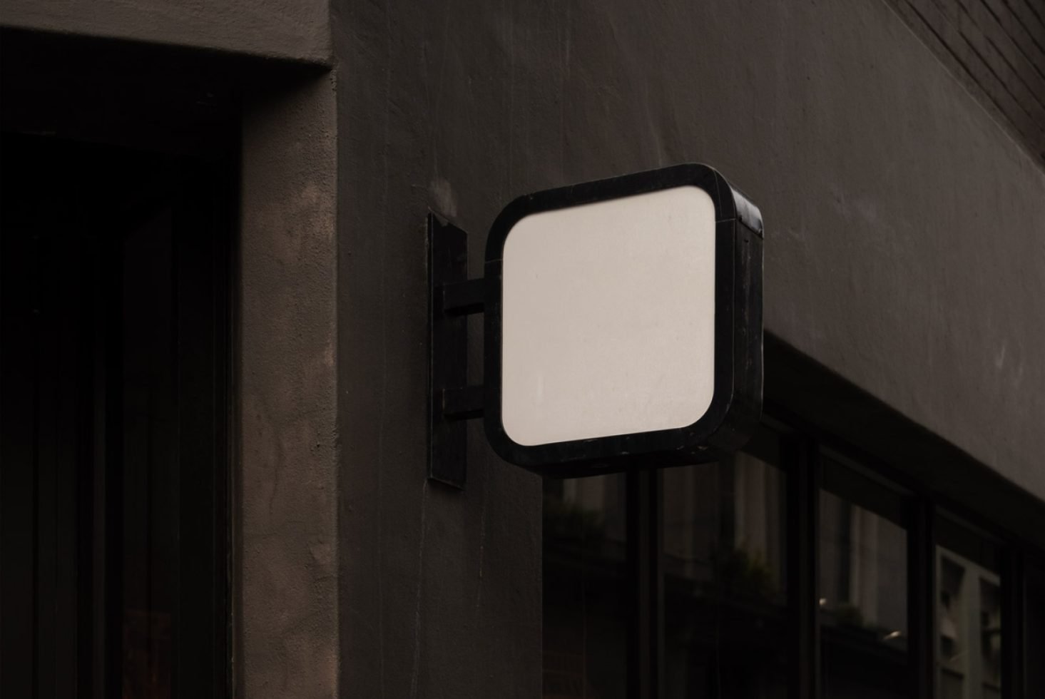 Sign Mockup S06 24 preview 2