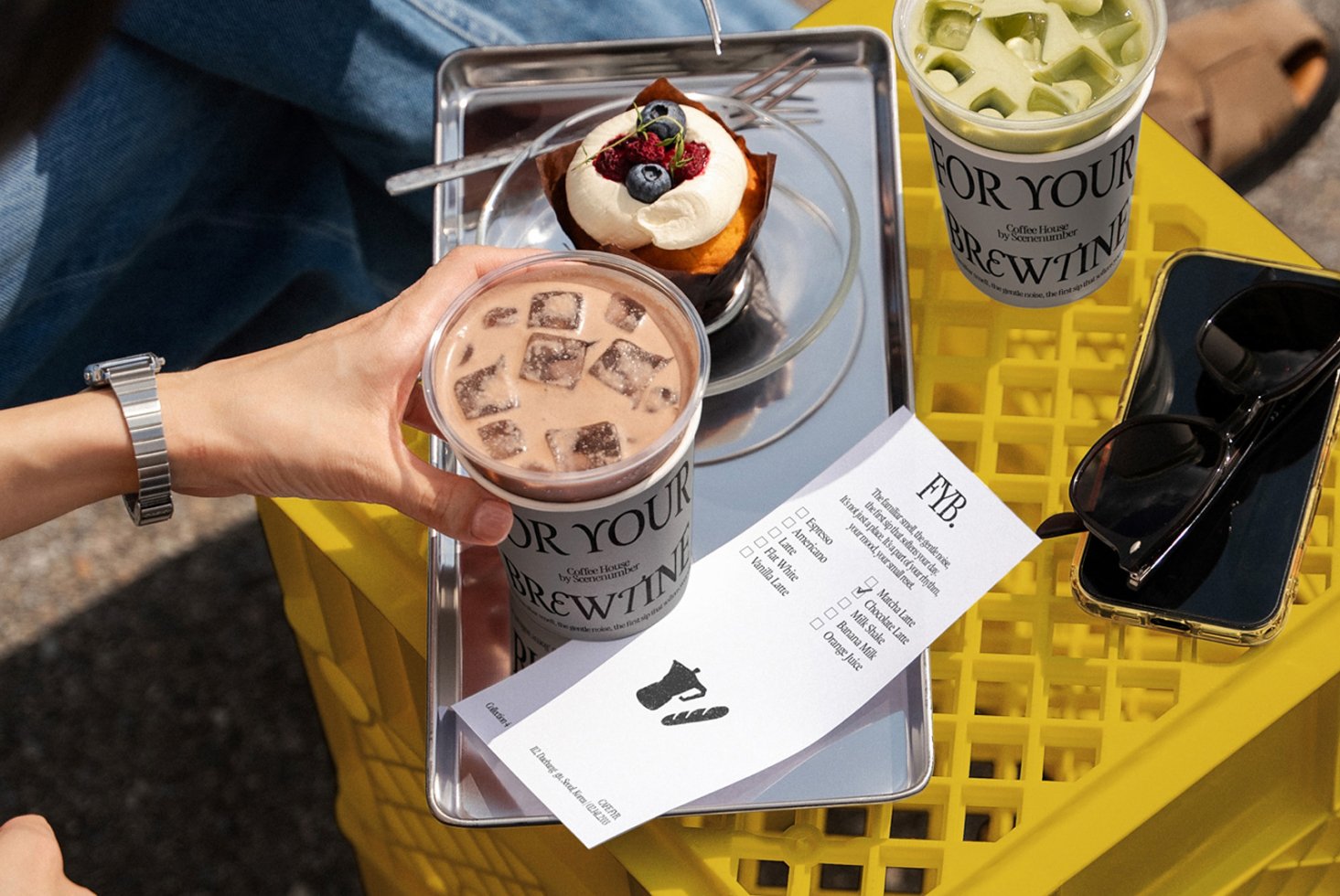 S#4 FYB Paper Cup 09 Mockup preview 2