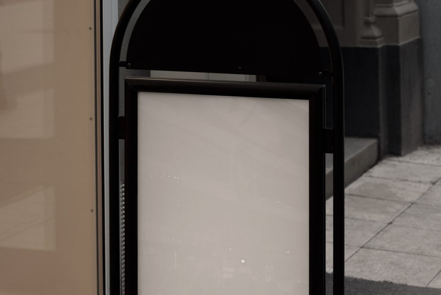 Sign Mockup S06 25 preview 2