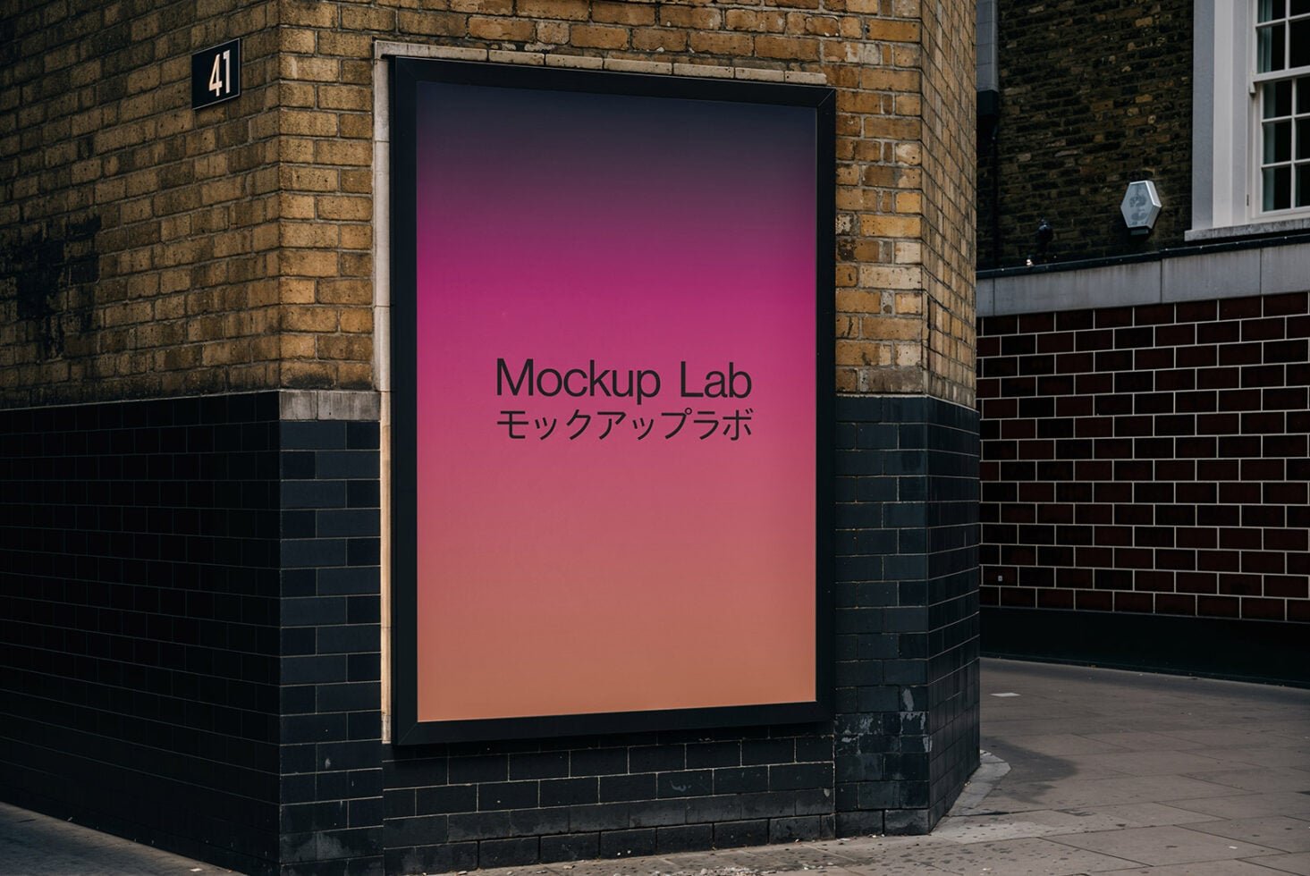 Billboard 14ML Mockup preview 2