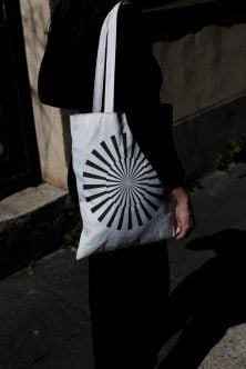 Batch 03 Cloth Bag Mockup 06