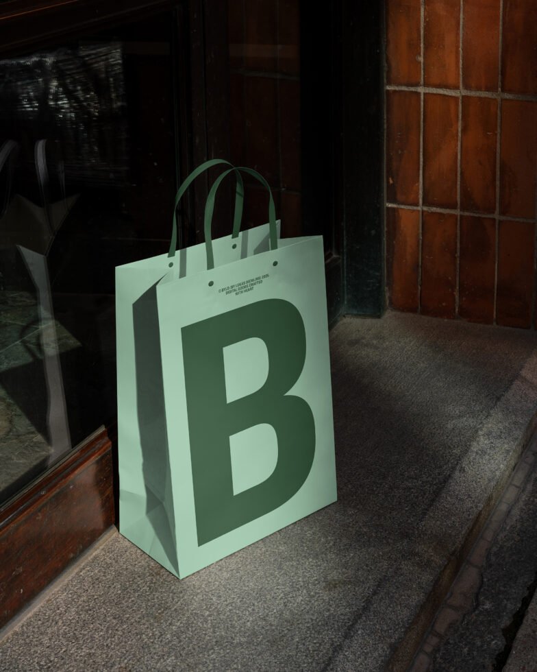 Paper Bag 05 Mockup preview 4