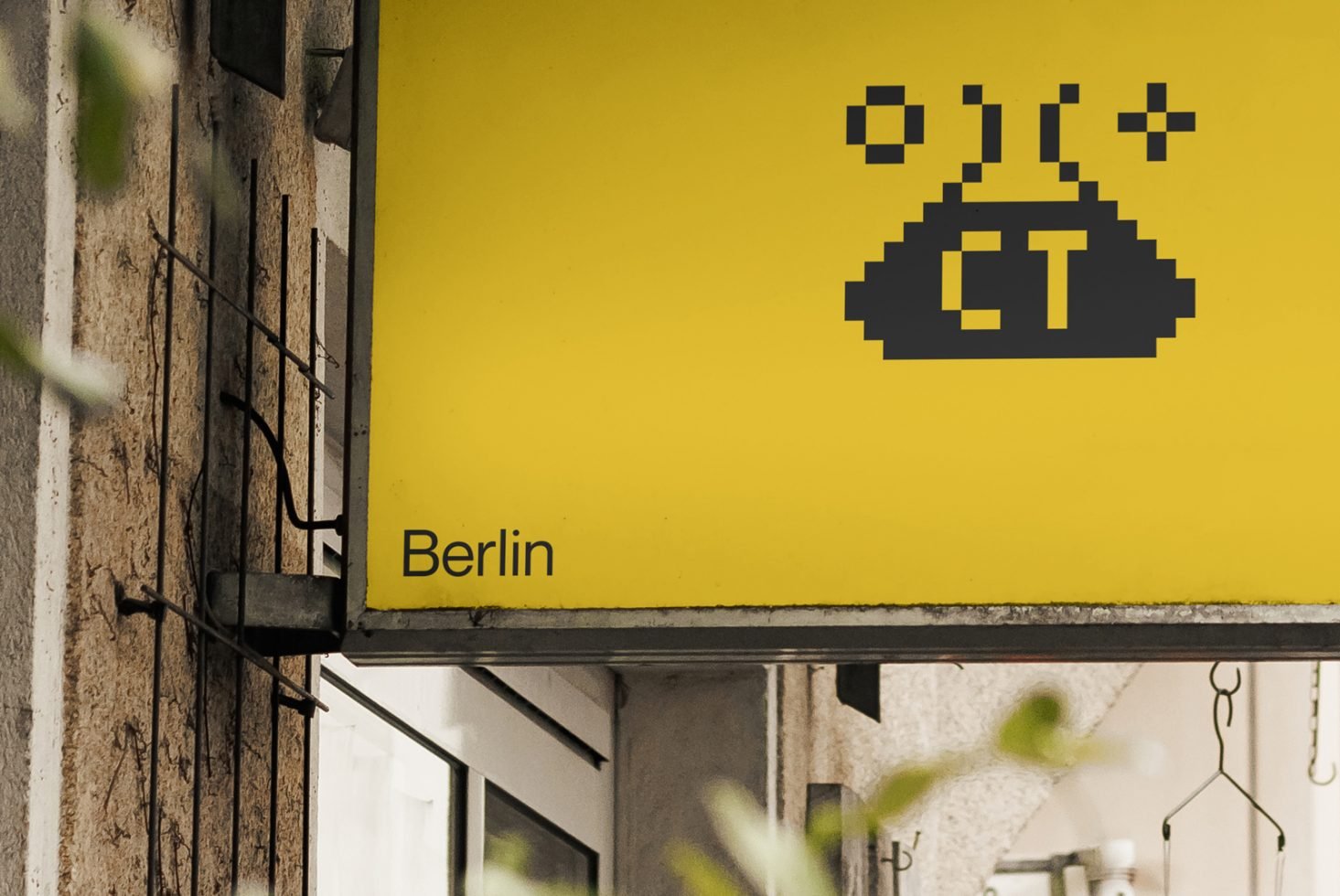 Sign Mockup BLN 04 preview 3