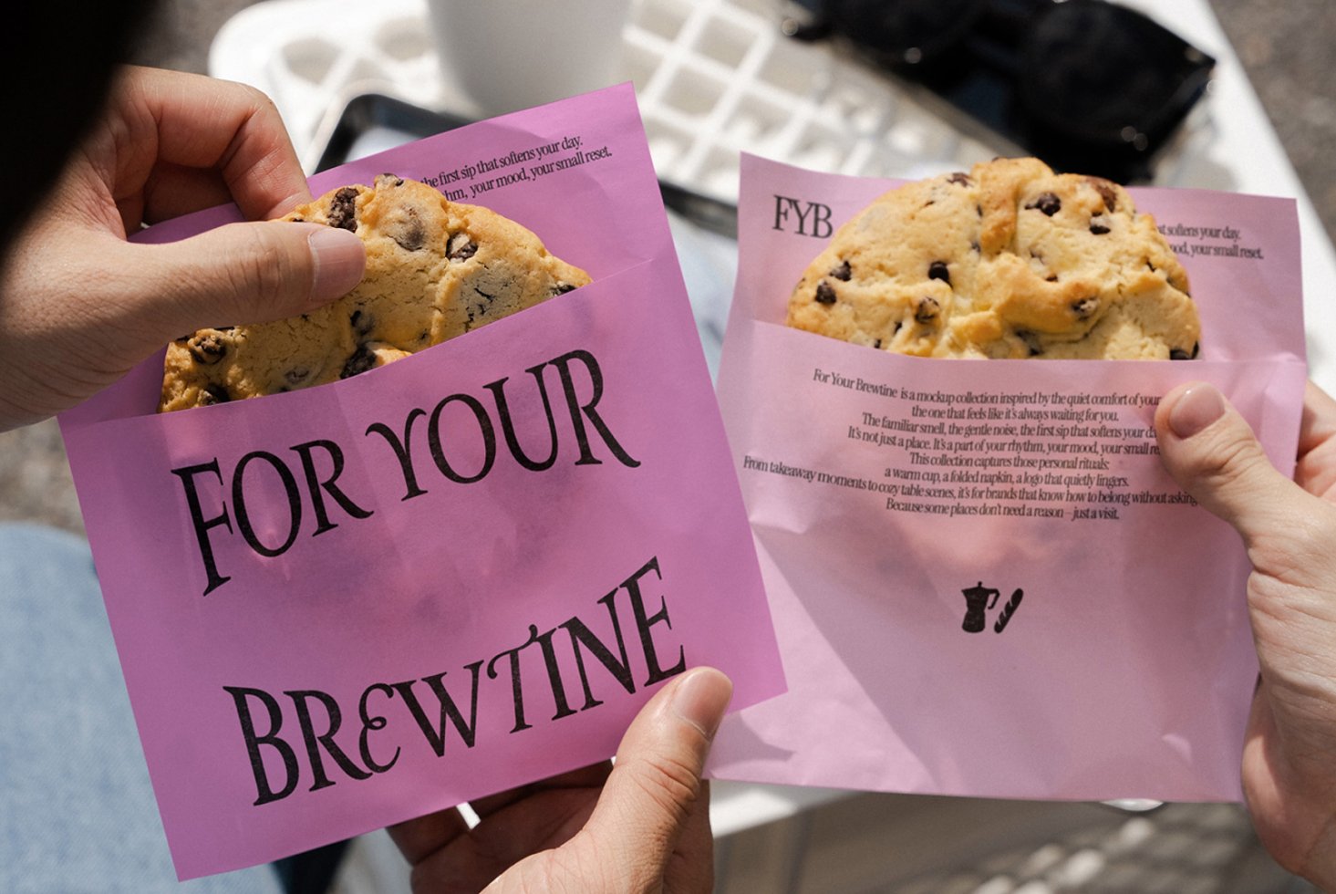 S#4 FYB Cookie Bag 02 Mockup preview 2